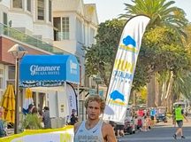 Catalina Half Marathon, 10K draws 1,100 plus